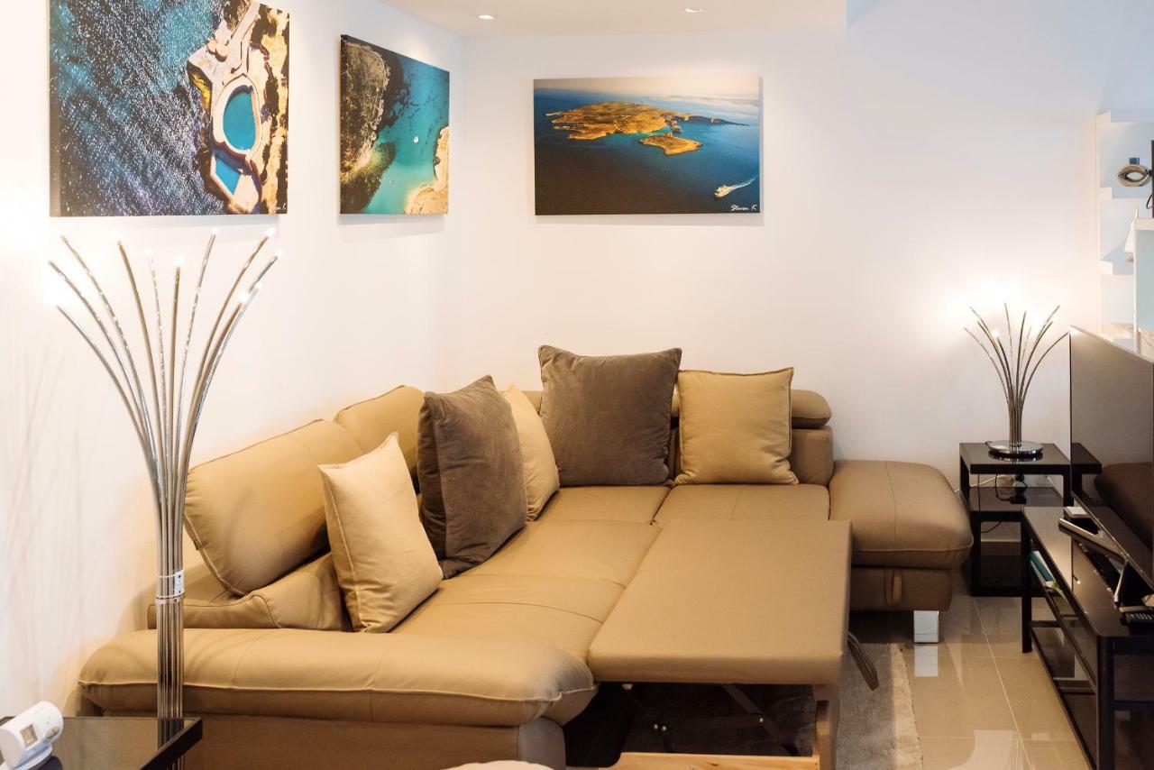 Luxury Flat 8 Near Metro Leilighet Bucureşti Eksteriør bilde