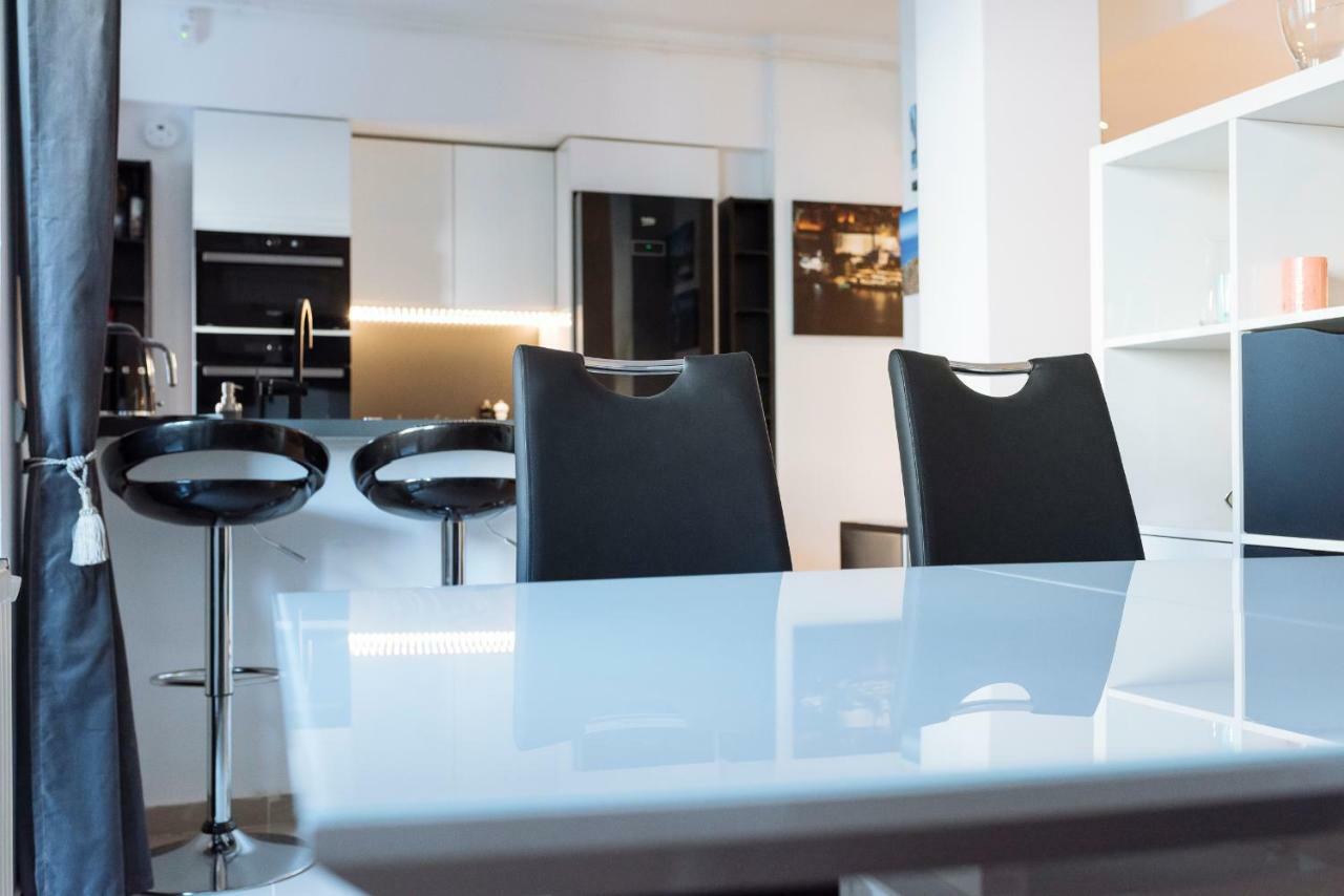 Luxury Flat 8 Near Metro Leilighet Bucureşti Eksteriør bilde