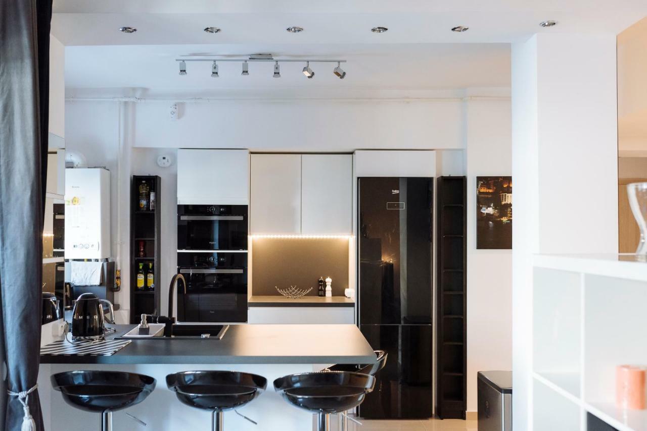 Luxury Flat 8 Near Metro Leilighet Bucureşti Eksteriør bilde