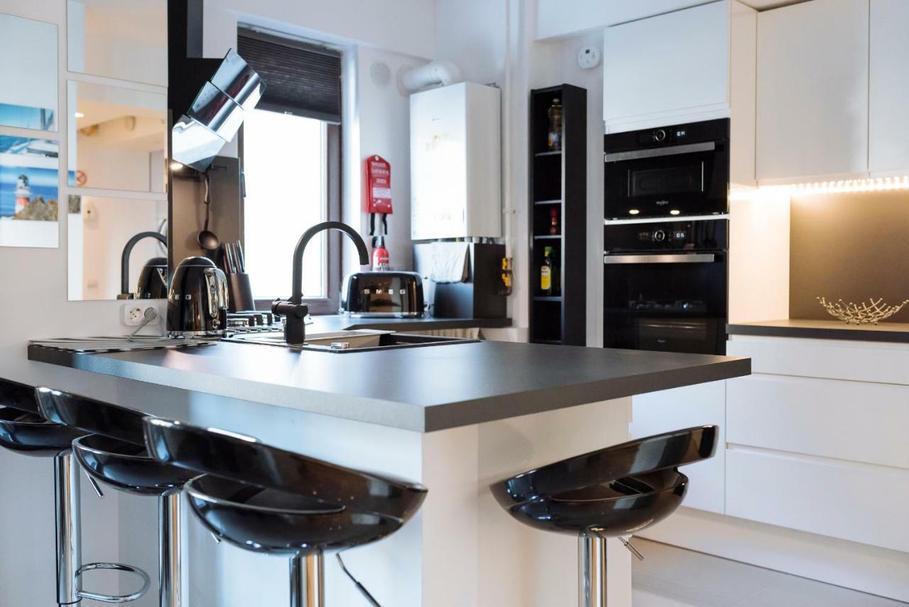 Luxury Flat 8 Near Metro Leilighet Bucureşti Eksteriør bilde