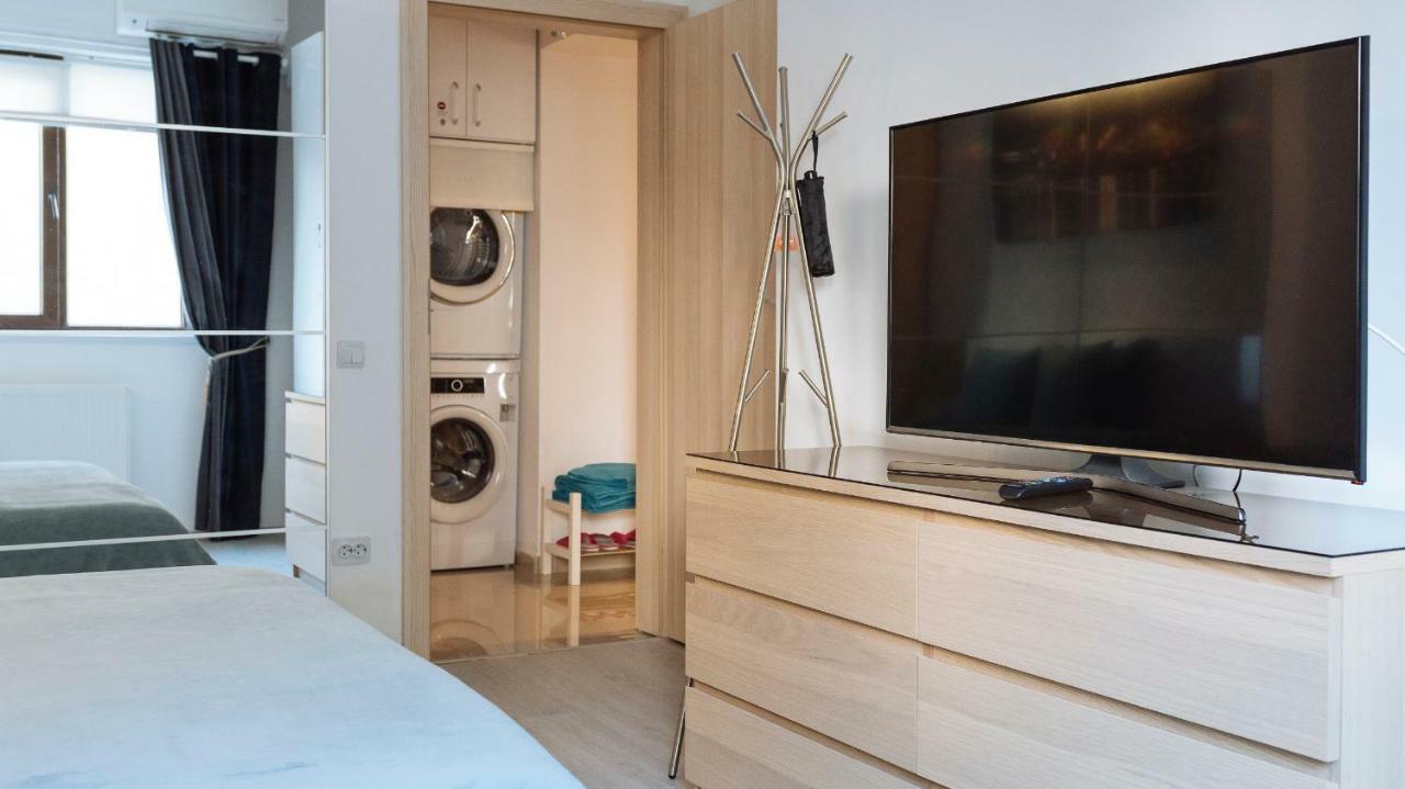 Luxury Flat 8 Near Metro Leilighet Bucureşti Eksteriør bilde
